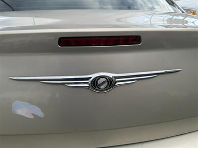 2009 Chrysler 300 LX   - Photo 38 - Los Angeles, CA 91306