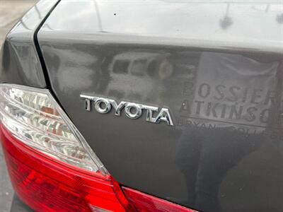 2003 Toyota Avalon XLS   - Photo 37 - Los Angeles, CA 91306