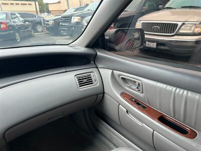 2003 Toyota Avalon XLS   - Photo 21 - Los Angeles, CA 91306