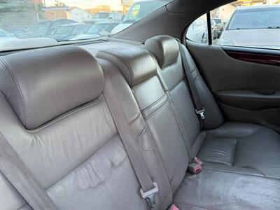 2002 Lexus ES 300   - Photo 43 - Los Angeles, CA 91306