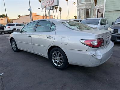 2002 Lexus ES 300   - Photo 31 - Los Angeles, CA 91306