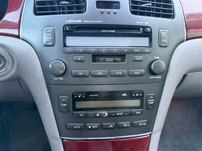 2002 Lexus ES 300   - Photo 48 - Los Angeles, CA 91306
