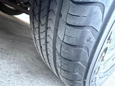 2002 Lexus ES 300   - Photo 14 - Los Angeles, CA 91306