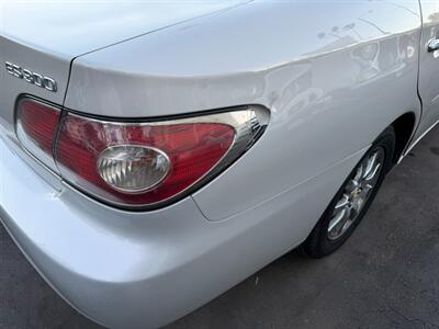 2002 Lexus ES 300   - Photo 63 - Los Angeles, CA 91306