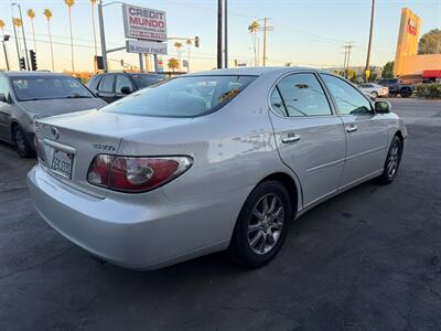 2002 Lexus ES 300   - Photo 7 - Los Angeles, CA 91306
