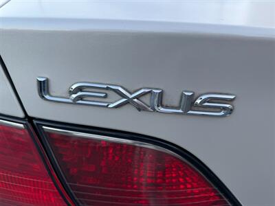 2002 Lexus ES 300   - Photo 37 - Los Angeles, CA 91306