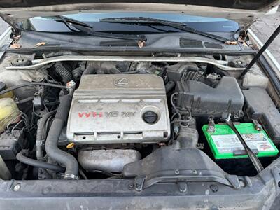 2002 Lexus ES 300   - Photo 57 - Los Angeles, CA 91306