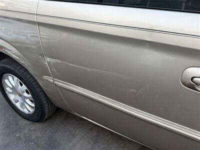 2002 Chrysler Town and Country EX   - Photo 68 - Los Angeles, CA 91306