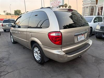 2002 Chrysler Town and Country EX   - Photo 31 - Los Angeles, CA 91306