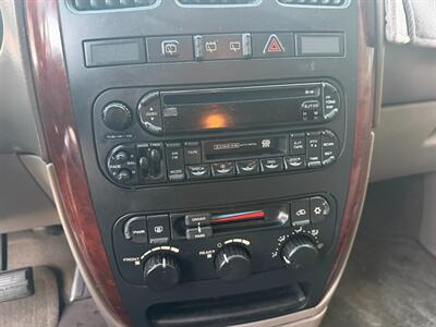 2002 Chrysler Town and Country EX   - Photo 49 - Los Angeles, CA 91306