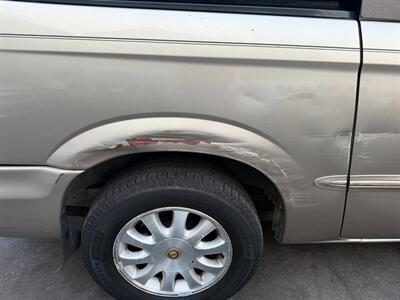 2002 Chrysler Town and Country EX   - Photo 67 - Los Angeles, CA 91306