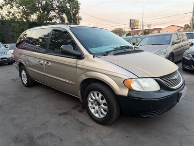 2002 Chrysler Town and Country EX   - Photo 36 - Los Angeles, CA 91306