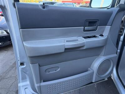 2007 Dodge Durango SLT   - Photo 14 - Los Angeles, CA 91306