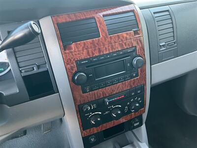 2007 Dodge Durango SLT   - Photo 23 - Los Angeles, CA 91306
