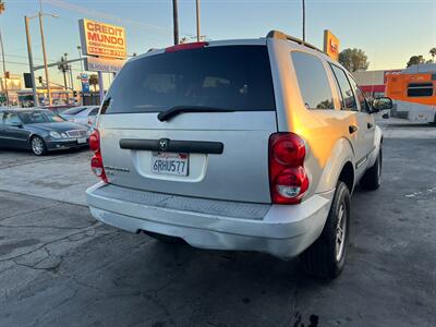 2007 Dodge Durango SLT   - Photo 8 - Los Angeles, CA 91306