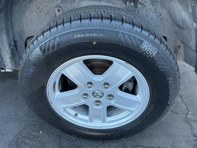 2007 Dodge Durango SLT   - Photo 12 - Los Angeles, CA 91306