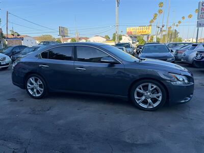 2012 Nissan Maxima 3.5 SV   - Photo 4 - Los Angeles, CA 91306
