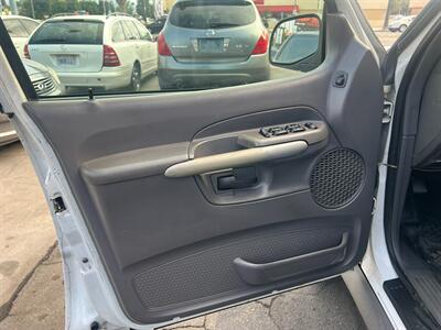 2002 Ford Explorer Sport Trac   - Photo 15 - Los Angeles, CA 91306
