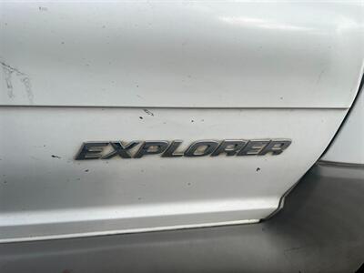 2002 Ford Explorer Sport Trac   - Photo 39 - Los Angeles, CA 91306