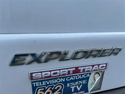 2002 Ford Explorer Sport Trac   - Photo 38 - Los Angeles, CA 91306
