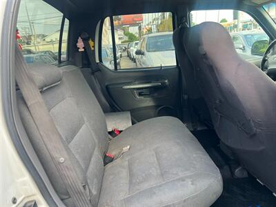 2002 Ford Explorer Sport Trac   - Photo 43 - Los Angeles, CA 91306