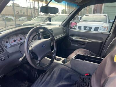 2002 Ford Explorer Sport Trac   - Photo 16 - Los Angeles, CA 91306
