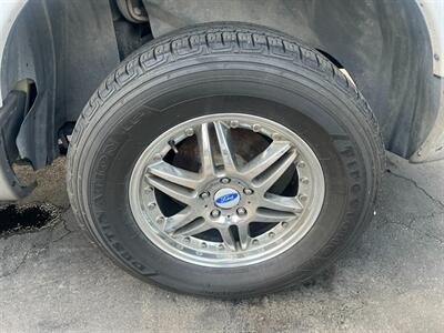 2002 Ford Explorer Sport Trac   - Photo 13 - Los Angeles, CA 91306