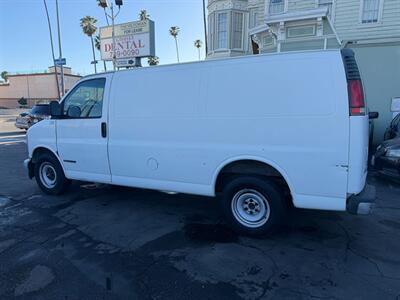 2000 Chevrolet Express G2500   - Photo 10 - Los Angeles, CA 91306