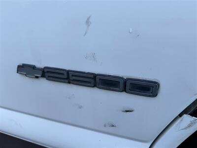 2000 Chevrolet Express G2500   - Photo 38 - Los Angeles, CA 91306