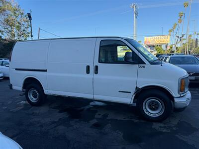 2000 Chevrolet Express G2500   - Photo 35 - Los Angeles, CA 91306