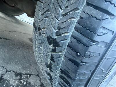 2000 Chevrolet Express G2500   - Photo 14 - Los Angeles, CA 91306