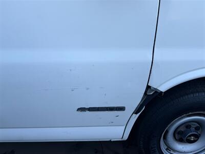 2000 Chevrolet Express G2500   - Photo 69 - Los Angeles, CA 91306