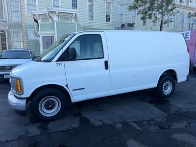 2000 Chevrolet Express G2500   - Photo 28 - Los Angeles, CA 91306