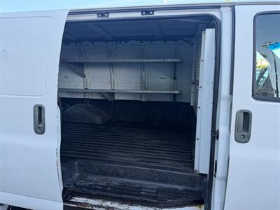 2000 Chevrolet Express G2500   - Photo 44 - Los Angeles, CA 91306