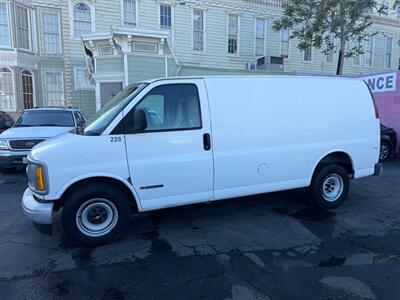2000 Chevrolet Express G2500   - Photo 11 - Los Angeles, CA 91306