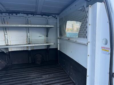 2000 Chevrolet Express G2500   - Photo 45 - Los Angeles, CA 91306