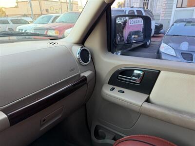 2005 Ford Expedition Limited - Photo 48 - Los Angeles, CA 91306