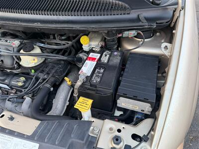 2006 Chrysler Town and Country LX - Photo 54 - Los Angeles, CA 91306