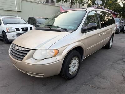 2006 Chrysler Town and Country LX - Photo 25 - Los Angeles, CA 91306