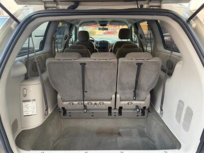 2006 Chrysler Town and Country LX - Photo 45 - Los Angeles, CA 91306