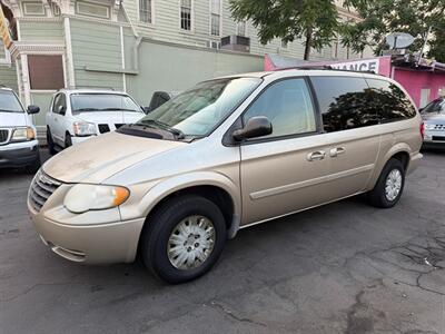 2006 Chrysler Town and Country LX - Photo 27 - Los Angeles, CA 91306