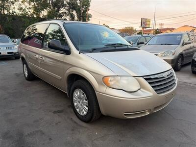 2006 Chrysler Town and Country LX - Photo 36 - Los Angeles, CA 91306