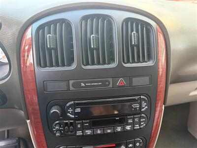 2006 Chrysler Town and Country LX - Photo 48 - Los Angeles, CA 91306