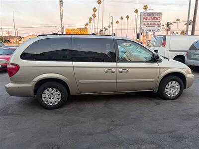2006 Chrysler Town and Country LX - Photo 35 - Los Angeles, CA 91306