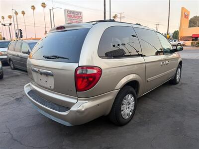 2006 Chrysler Town and Country LX - Photo 34 - Los Angeles, CA 91306