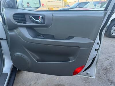 2004 Hyundai SANTA FE GLS - Photo 39 - Los Angeles, CA 91306