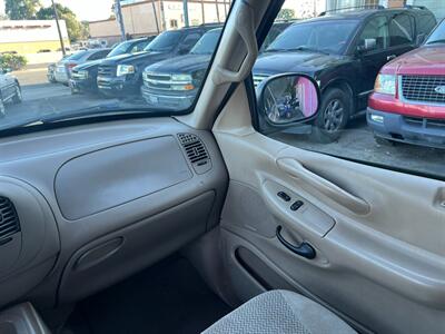 2000 Ford Expedition XLT   - Photo 22 - Los Angeles, CA 91306