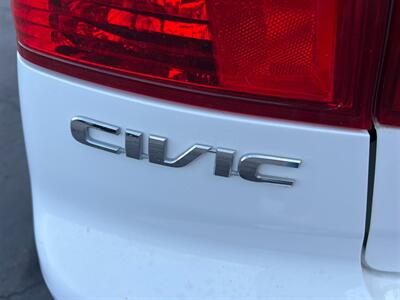 2004 Honda Civic Value Package   - Photo 37 - Los Angeles, CA 91306