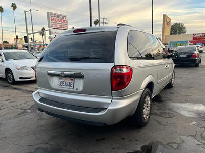 2006 Chrysler Town and Country LX   - Photo 33 - Los Angeles, CA 91306