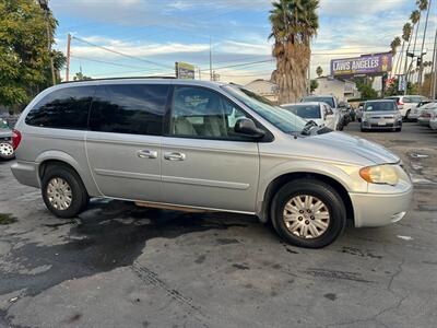 2006 Chrysler Town and Country LX   - Photo 3 - Los Angeles, CA 91306